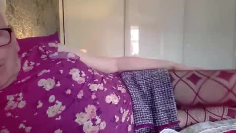 bittyp58 online show from 04-09-26, 10:42