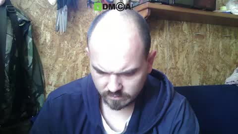 Snapshot of bixbax007 chatting on 04-18-26, 11:25 George Maria online show from 04-18-26, 11:25