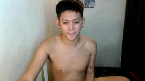 Snapshot of bj_alex31 chatting on 01-18-25, 06:43 alex online show from 01-18-25, 06:43