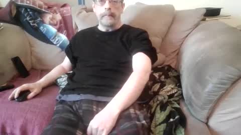 bkkm75 online show from 04-23-26, 02:08