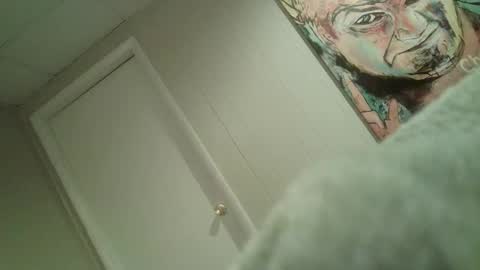 Snapshot of bkoski96 chatting on 11-14-25, 08:57 bkoski96 online show from 11-14-25, 08:57