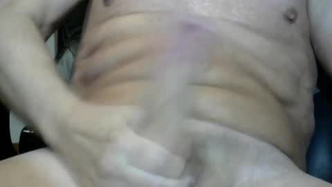 bkzman8 online show from 10-27-25, 02:32