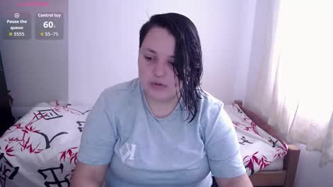 Monica online show from 10-08-25, 07:22