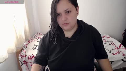 Monica online show from 10-10-25, 07:46