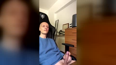 blablabla923 online show from 05-19-26, 03:07