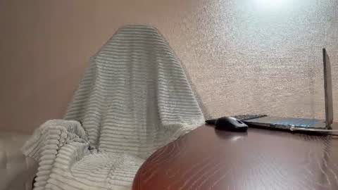 Alexandra online show from 06-28-26, 05:52