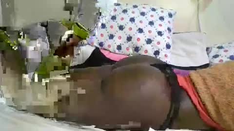 Snapshot of black_berry9 chatting on 03-08-26, 02:04 black_berry9 online show from 03-08-26, 02:04