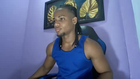 Snapshot of black_dicck chatting on 12-11-24, 03:02 tu morenito online show from 12-11-24, 03:02