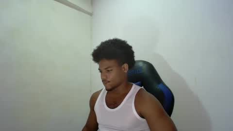 Snapshot of black_dicck chatting on 09-30-25, 03:06 tu morenito online show from 09-30-25, 03:06
