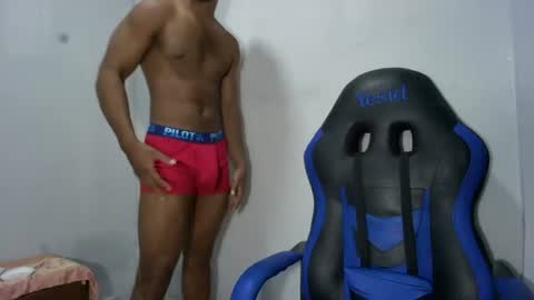 tu morenito online show from 06-18-26, 04:00