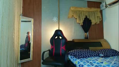 black_king_241 online show from 02-14-26, 01:46