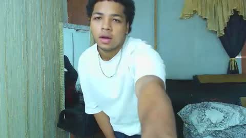 black_king_241 online show from 06-10-26, 02:27