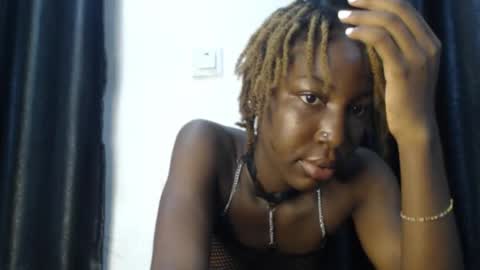 Snapshot of black_kittyangel chatting on 03-05-26, 08:32 Lila online show from 03-05-26, 08:32