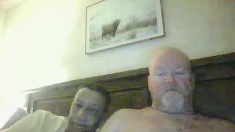Snapshot of black_n_white4 chatting on 01-19-25, 10:39 black_n_white4 online show from 01-19-25, 10:39