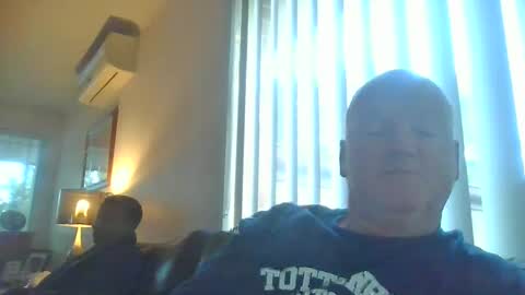 Snapshot of black_n_white4 chatting on 02-24-25, 08:17 black_n_white4 online show from 02-24-25, 08:17