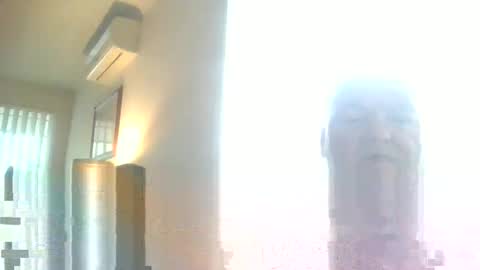 Snapshot of black_n_white4 chatting on 02-26-25, 08:15 black_n_white4 online show from 02-26-25, 08:15