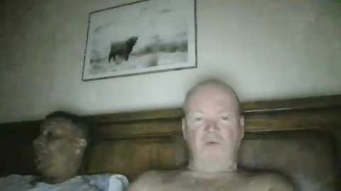 Snapshot of black_n_white4 chatting on 12-19-25, 11:56 black_n_white4 online show from 12-19-25, 11:56
