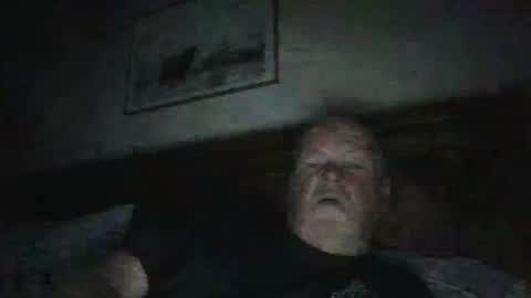 black_n_white4 online show from 03-21-26, 08:41