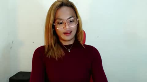 Nympha online show from 04-25-26, 12:19