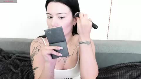 Mon Mon online show from 06-26-26, 03:22