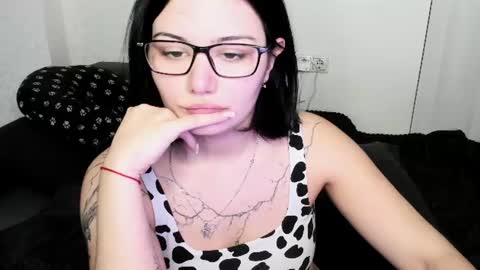 Mon Mon online show from 07-26-26, 03:14