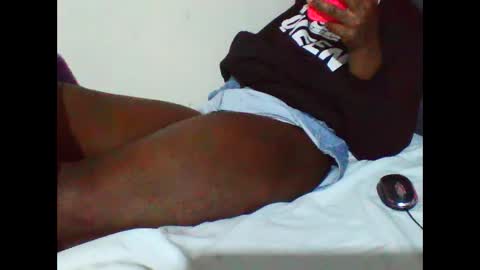 noel online show from 04-28-26, 02:27