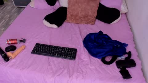 B L A C K  R O S E  online show from 04-27-26, 11:41