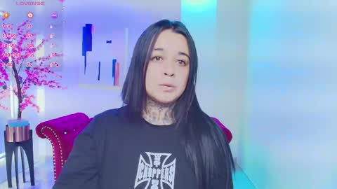 Snapshot of black_roseee chatting on 01-09-26, 03:53 Rousse online show from 01-09-26, 03:53