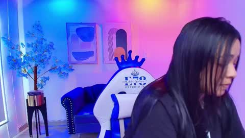 Snapshot of black_roseee chatting on 01-17-26, 03:55 Rousse online show from 01-17-26, 03:55