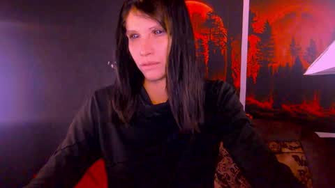 Kristin online show from 10-31-25, 10:27