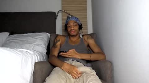 BlackBullTitus online show from 05-01-26, 01:21