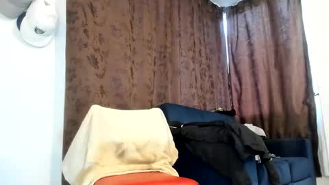 Snapshot of blackcoach chatting on 10-05-25, 04:38 blackcoach online show from 10-05-25, 04:38