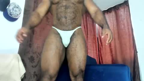 Snapshot of blackcoach chatting on 11-28-25, 01:36 blackcoach online show from 11-28-25, 01:36