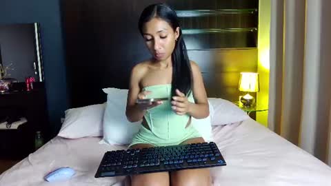 Angye online show from 06-13-26, 01:53