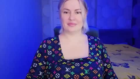 Snapshot of blackeyes11 chatting on 03-06-26, 02:08 blackeyes11 online show from 03-06-26, 02:08