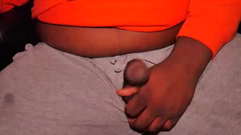 Snapshot of blackgorilla9 chatting on 02-13-25, 10:02 Black online show from 02-13-25, 10:02