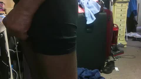 Snapshot of blackmanluv chatting on 12-18-24, 10:08 Me and her online show from 12-18-24, 10:08