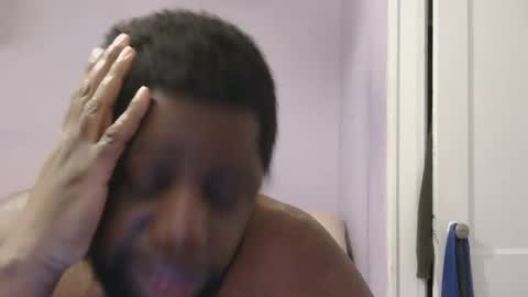 Snapshot of blackmeat3132 chatting on 03-25-26, 07:25 Black meat online show from 03-25-26, 07:25