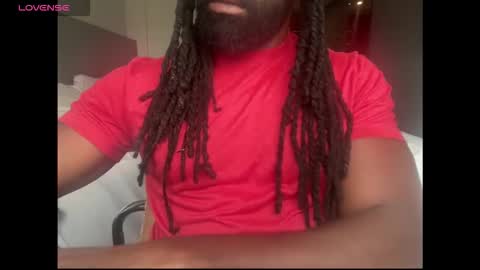 Snapshot of blackmuscles77 chatting on 02-21-26, 12:28 blackmuscles77 online show from 02-21-26, 12:28