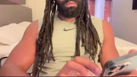 Snapshot of blackmuscles77 chatting on 02-22-26, 12:34 blackmuscles77 online show from 02-22-26, 12:34