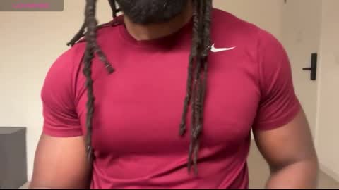 Snapshot of blackmuscles77 chatting on 03-03-26, 09:42 blackmuscles77 online show from 03-03-26, 09:42