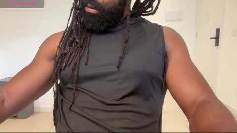 Snapshot of blackmuscles77 chatting on 03-12-26, 04:02 blackmuscles77 online show from 03-12-26, 04:02