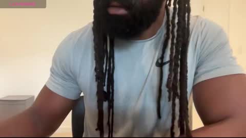 Snapshot of blackmuscles77 chatting on 03-13-26, 06:36 blackmuscles77 online show from 03-13-26, 06:36