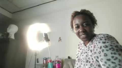 Snapshot of blackqueen888 chatting on 02-18-25, 02:49 blackqueen888 online show from 02-18-25, 02:49