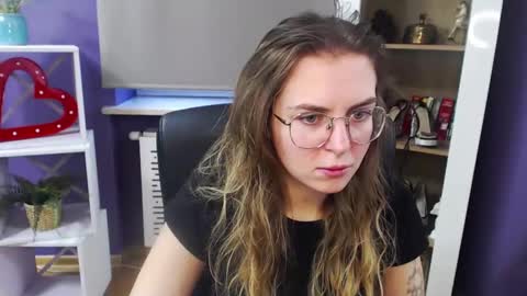 Snapshot of blackrosezoey chatting on 12-27-24, 08:56 Z O E Y online show from 12-27-24, 08:56