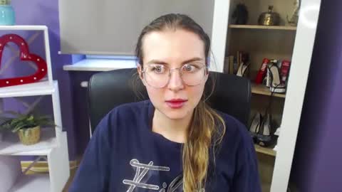 Snapshot of blackrosezoey chatting on 01-03-25, 09:15 Z O E Y online show from 01-03-25, 09:15