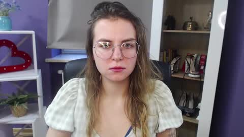 Snapshot of blackrosezoey chatting on 01-07-25, 08:45 Z O E Y online show from 01-07-25, 08:45