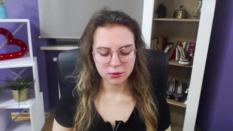 Snapshot of blackrosezoey chatting on 01-10-25, 05:58 Z O E Y online show from 01-10-25, 05:58