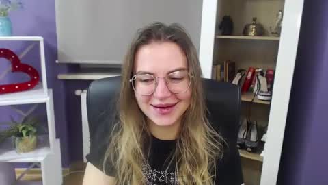 Snapshot of blackrosezoey chatting on 01-11-25, 05:41 Z O E Y online show from 01-11-25, 05:41