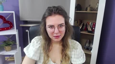 Snapshot of blackrosezoey chatting on 01-17-25, 06:26 Z O E Y online show from 01-17-25, 06:26